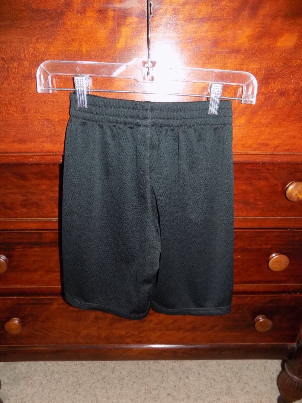 Boys CHAMPION C9 Black Mesh Shorts Sz Medium 8-10 Active